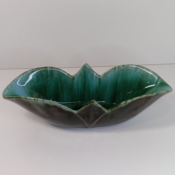 Blue Mountain Pottery Classic Flow Green Drip Glaze Dish - Picture 4 of 12